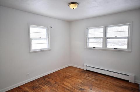 315 E Glenguile St, Parchment, MI 49004 photo 16