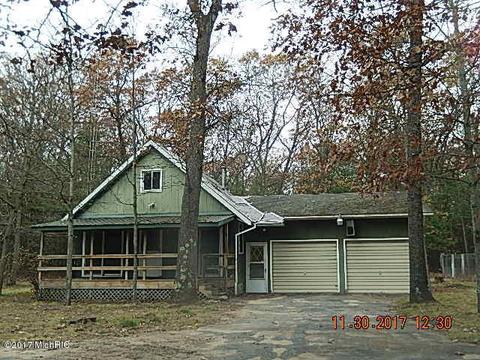 2543 E 82nd St, Newaygo, MI 49337 photo 1