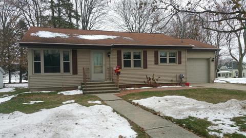 306 N Jeffery Ave, Ithaca, MI 48847 photo 1