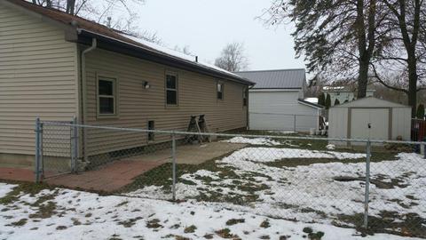 306 N Jeffery Ave, Ithaca, MI 48847 photo 3
