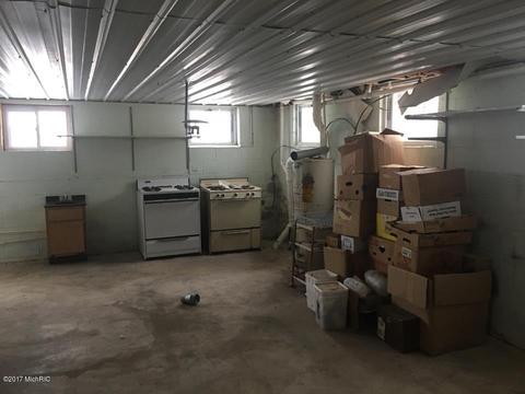 7051 40th Ave, Sears, MI 49679 photo 8