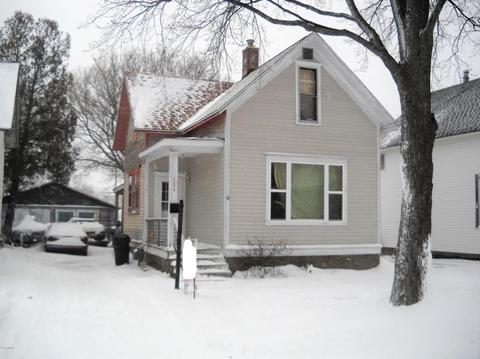 284 Second Ave, Manistee, MI 49660 photo 1