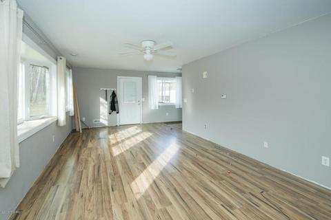 13466 E Fg Ave, Augusta, MI 49012 photo 4