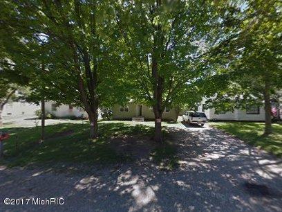 138 Hampton Rd, Benton Harbor, MI 49022 photo 3