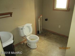 701 11th St, Three Rivers, MI 49093 photo 14
