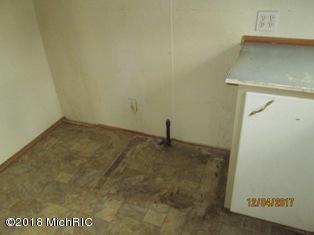 701 11th St, Three Rivers, MI 49093 photo 10
