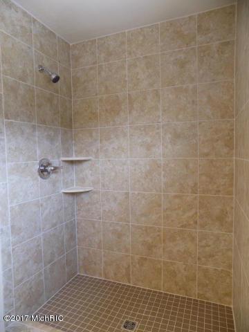 920 High St, Lowell, MI 49331 photo 18