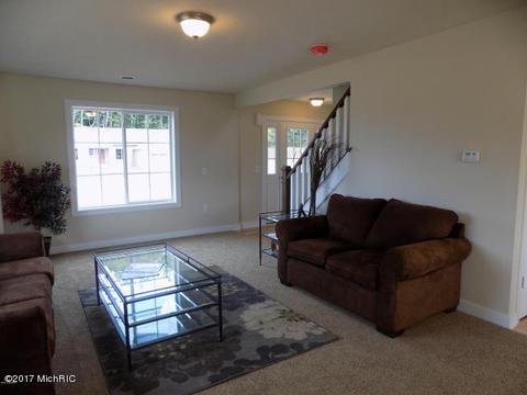 920 High St, Lowell, MI 49331 photo 12