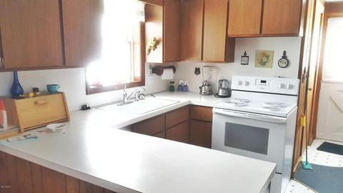 922 E 2 Mile Rd, White Cloud, MI 49349 photo 25