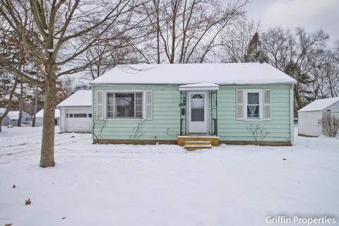 1025 Alderman St, Belding, MI 48809 photo 1