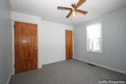 1025 Alderman St, Belding, MI 48809 photo 9