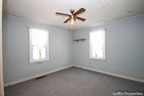 1025 Alderman St, Belding, MI 48809 photo 8