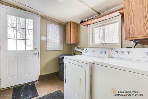 7288 Ashley Ave NE, Belding, MI 48809 photo 16