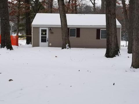906 Woodruff, Stanton, MI 48888 photo 1
