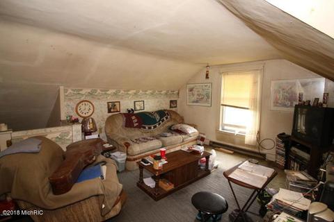 228 3rd St, Morley, MI 49336 photo 30