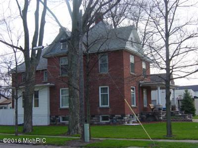 148 W Chicago, Bronson, MI 49028 photo 2