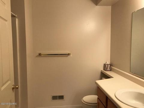 352 Boyer Ct, Marshall, MI 49068 photo 12