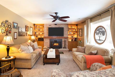 13830 E C Ave, Augusta, MI 49012 photo 9