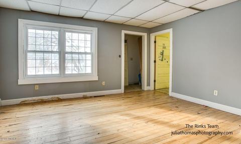 14041 Wolf St, Freeport, MI 49325 photo 5
