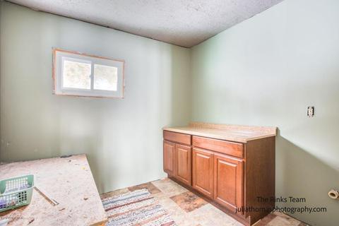 14041 Wolf St, Freeport, MI 49325 photo 11