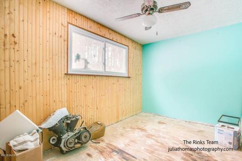 14041 Wolf St, Freeport, MI 49325 photo 9