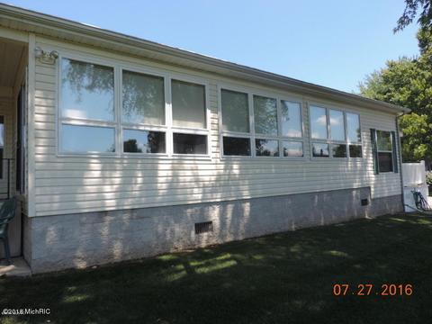 102 Wright Rd, Quincy, MI 49082 photo 7