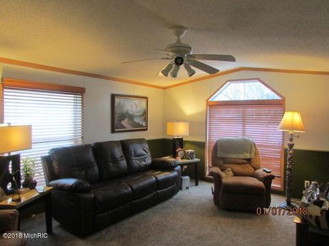 102 Wright Rd, Quincy, MI 49082 photo 18
