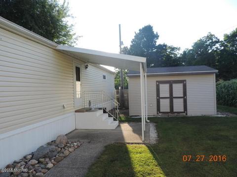102 Wright Rd, Quincy, MI 49082 photo 8