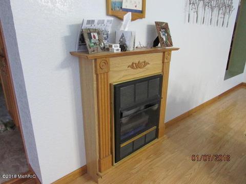 102 Wright Rd, Quincy, MI 49082 photo 33