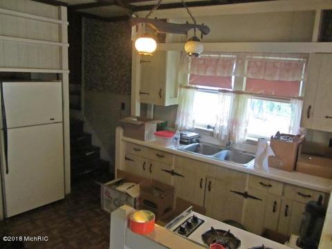 14841 30th Ave, Remus, MI 49340 photo 5