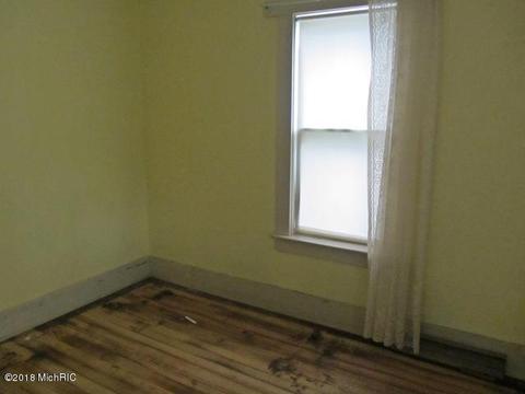 14841 30th Ave, Remus, MI 49340 photo 8