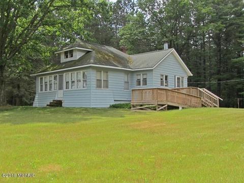 14841 30th Ave, Remus, MI 49340 photo 1