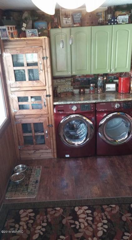 7123 E Pakes Rd, Crystal, MI 48818 photo 7
