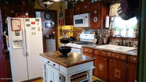 7123 E Pakes Rd, Crystal, MI 48818 photo 10