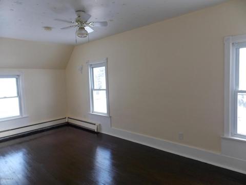 204 S Second St, Edmore, MI 48829 photo 19