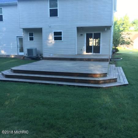 2064 Arbor Mdws, Dewitt, MI 48820 photo 11