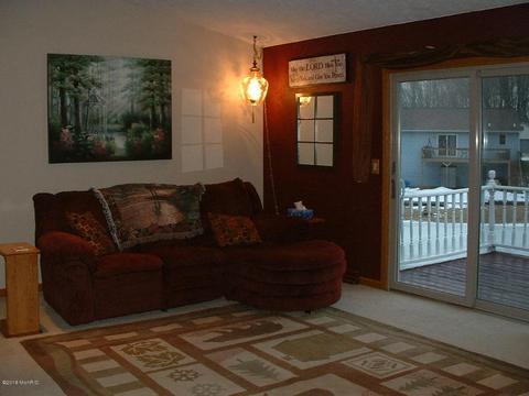 1484 Springbrook Dr, Jenison, MI 49428 photo 5