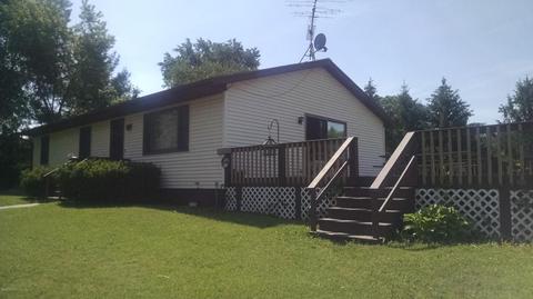 10236 Kimball Rd, Crystal, MI 48818 photo 1