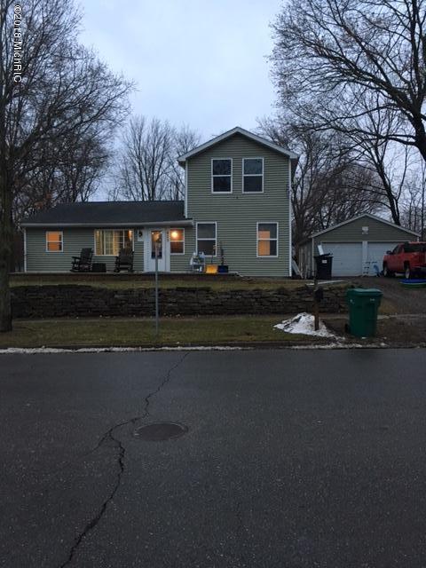 420 E Hughes St, Marshall, MI 49068 photo 5