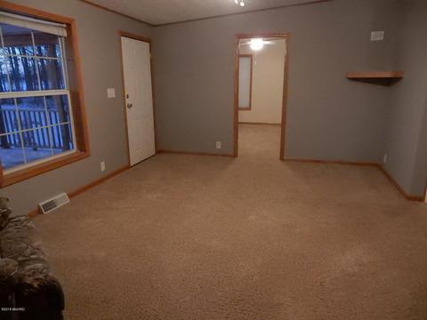 1561 James Rd, Lyons, MI 48851 photo 2
