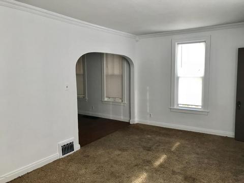 302 Third St, Manistee, MI 49660 photo 6