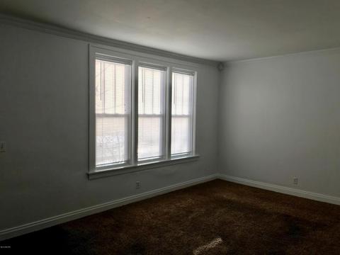 302 Third St, Manistee, MI 49660 photo 7