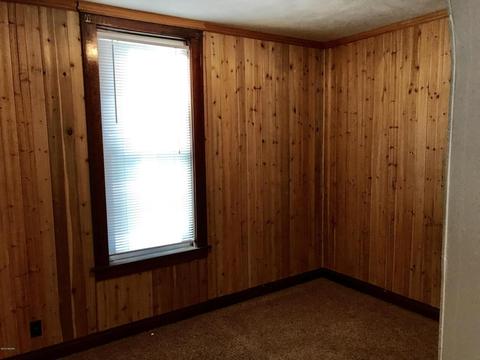 302 Third St, Manistee, MI 49660 photo 8