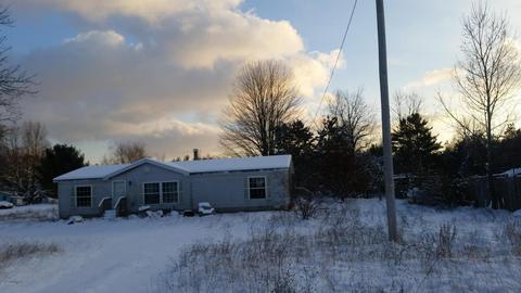 2635 E Loop Rd, Hesperia, MI 49421 photo 1