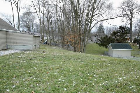 285 22nd St N, Springfield, MI 49037 photo 16