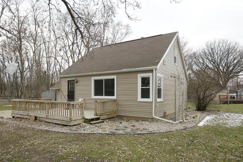 285 22nd St N, Springfield, MI 49037 photo 2