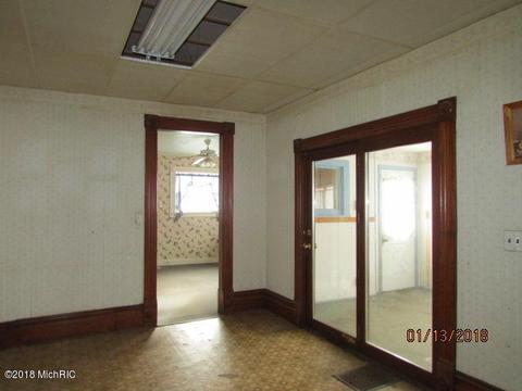 109 E Cherry St, Reading, MI 49274 photo 17
