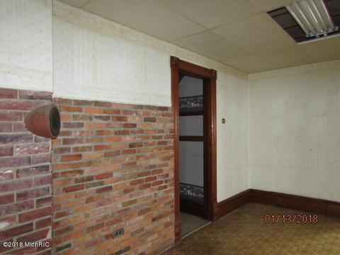 109 E Cherry St, Reading, MI 49274 photo 16
