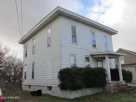 109 E Cherry St, Reading, MI 49274 photo 2