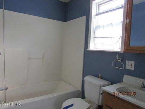 109 E Cherry St, Reading, MI 49274 photo 23